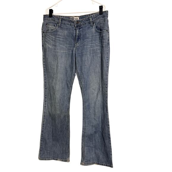 Signature by Levi Strauss & Co. Women's Low Rise Bootcut Jeans Size 14 Medium - Picture 1 of 8